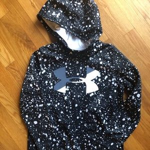Under Armour girls sweatshirt